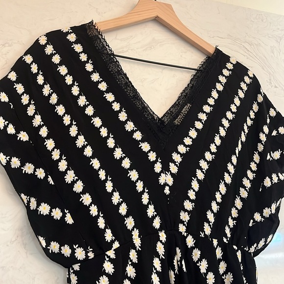 MAJE Daisy Dress. - Picture 6 of 9